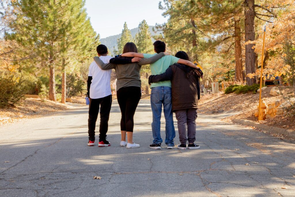 red flags in teenage relationships